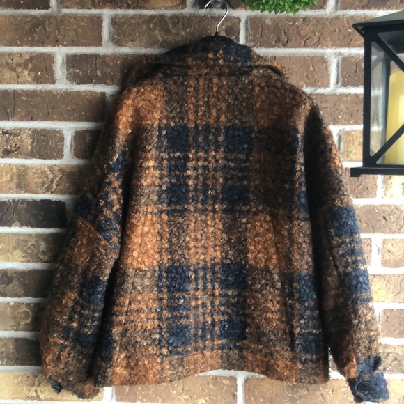 Calvin Klein Brown Plaid Faux Sherpa Button Jacket - Picture 6 of 9